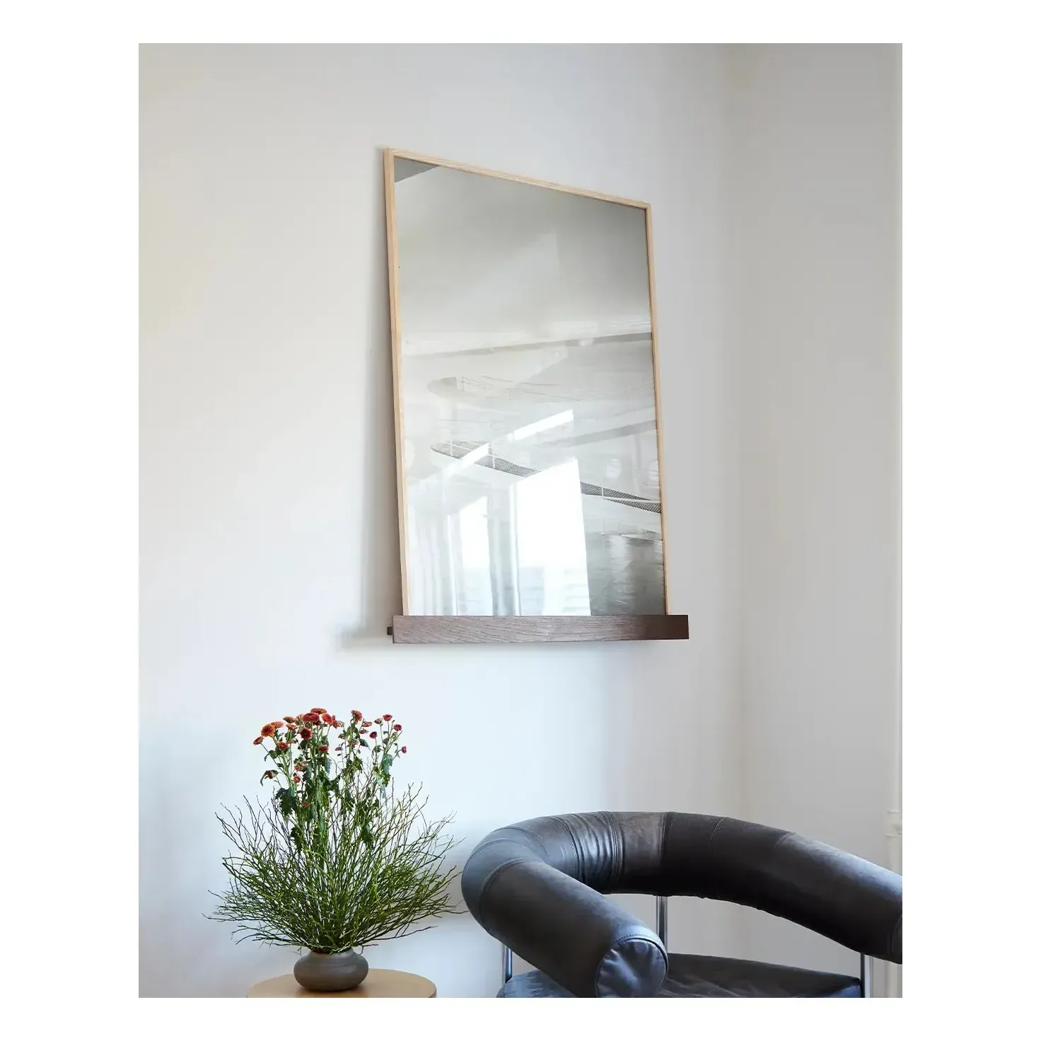 Floating Gallery Wall Shelf - Dark Oak alternate view