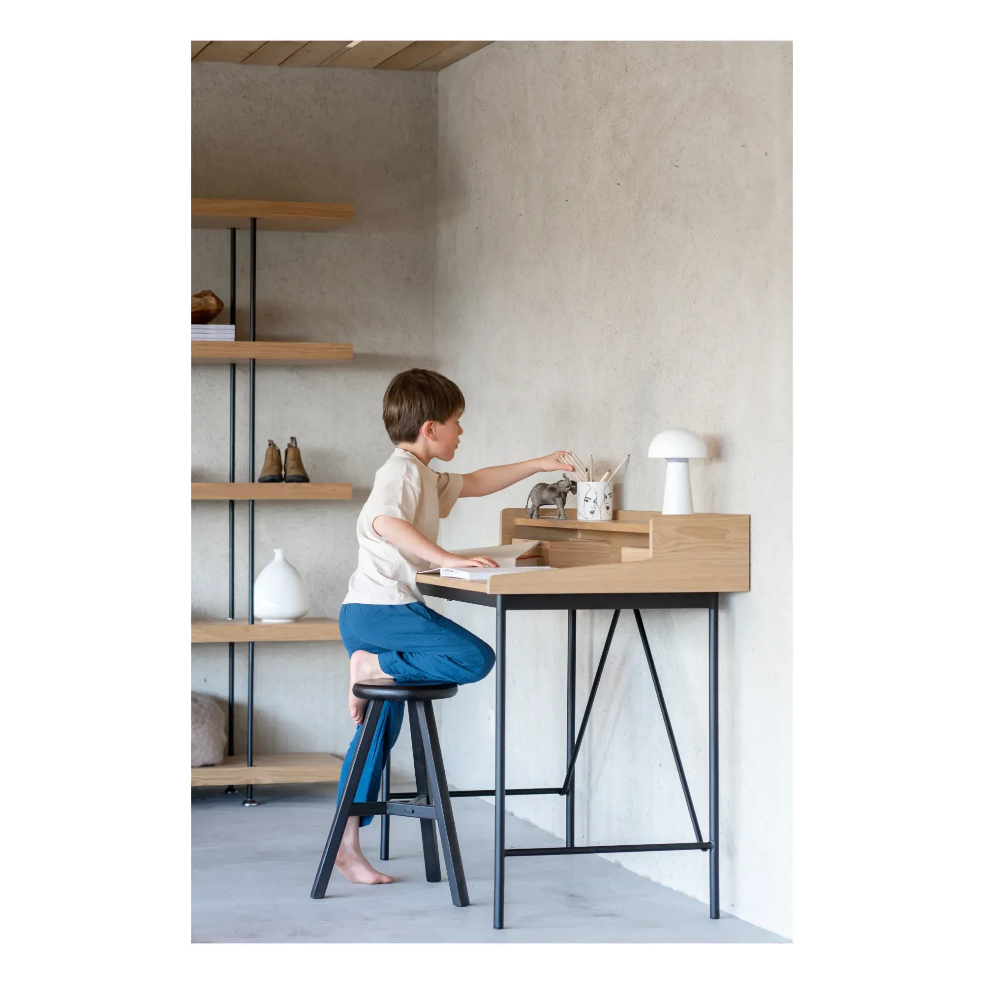 Hai No Ki Desk - Natural, MDF alternate view