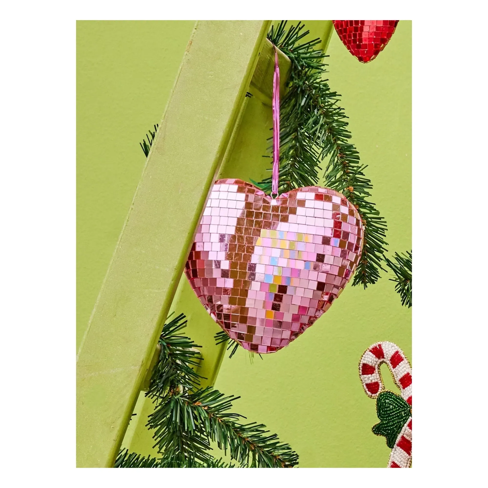 Rice Heart Shaped Disco Ball - Pink, Mirror alternate view