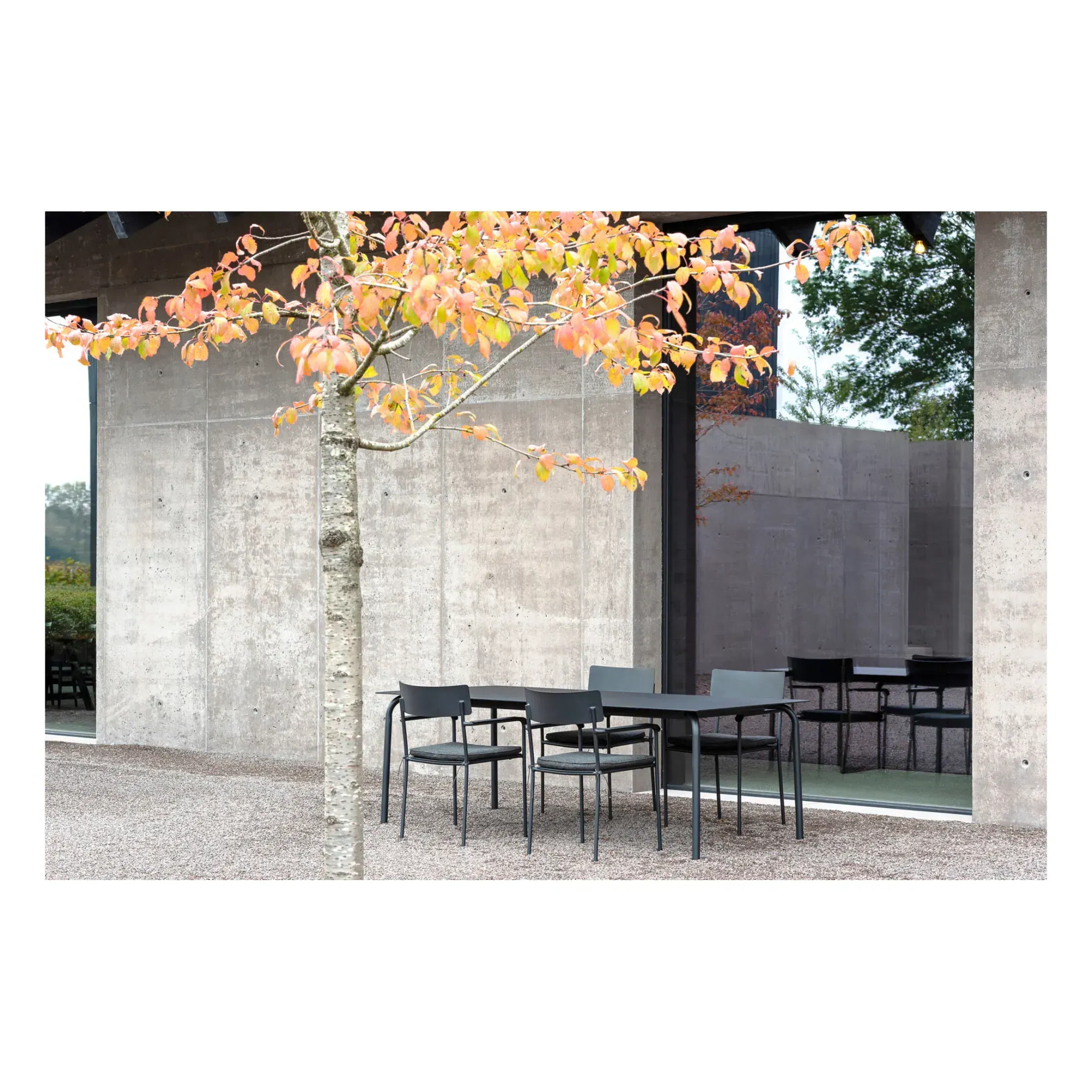 August Outdoor Dining Table - Black, Aluminium alternate view