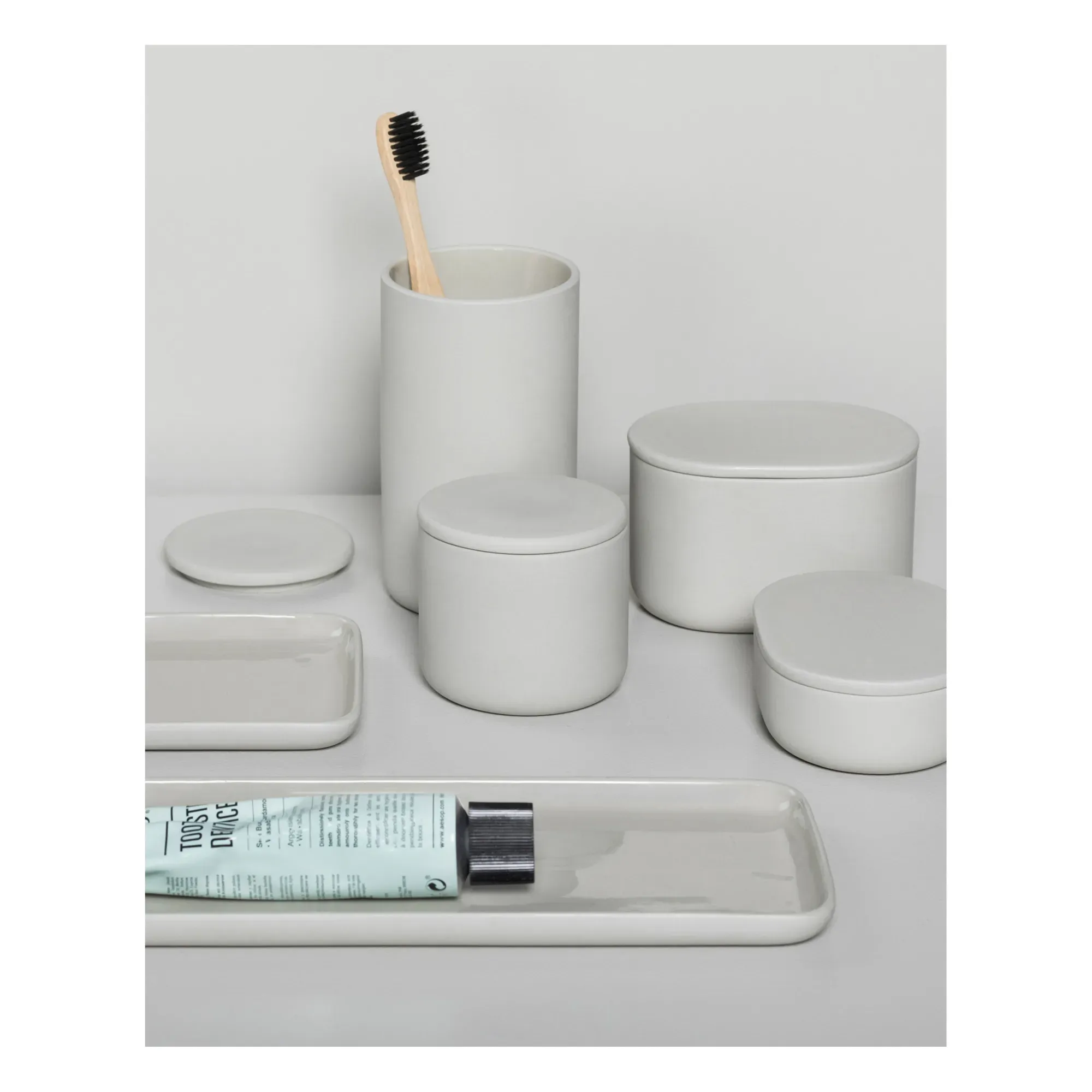 Bertrand Lejoly Round Container with Lid - Beige, Porcelain alternate view