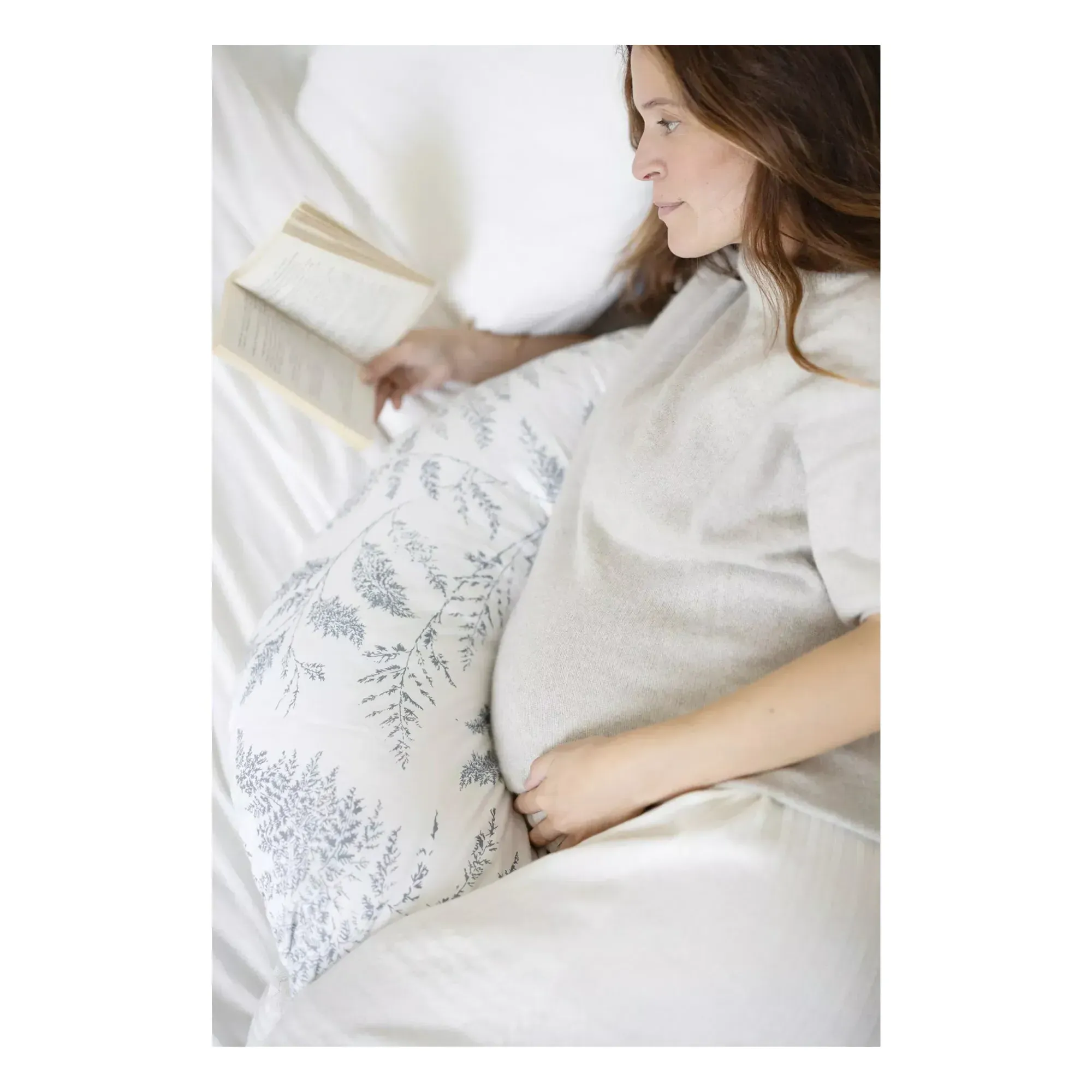 Feuillage Nursing Cushion - Navy Blue, Cotton Linen alternate view