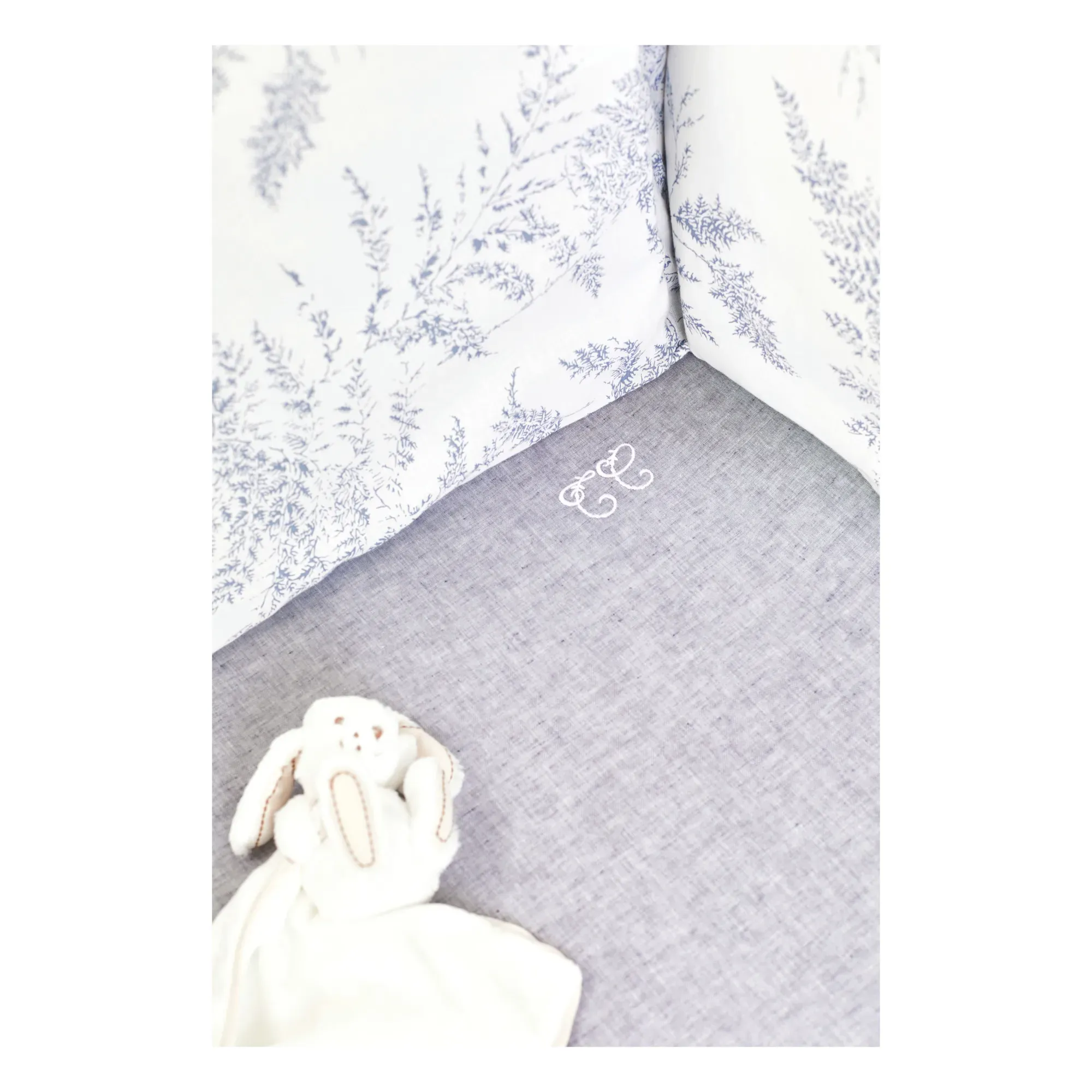 Foliage Bed Bumper - Grey, Linen Cotton alternate view