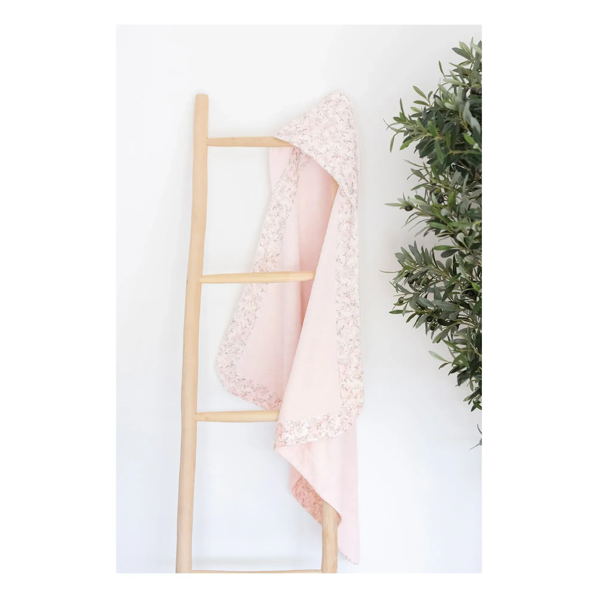 Jardin Hivernal Bath Cape - Pink, Cotton alternate view