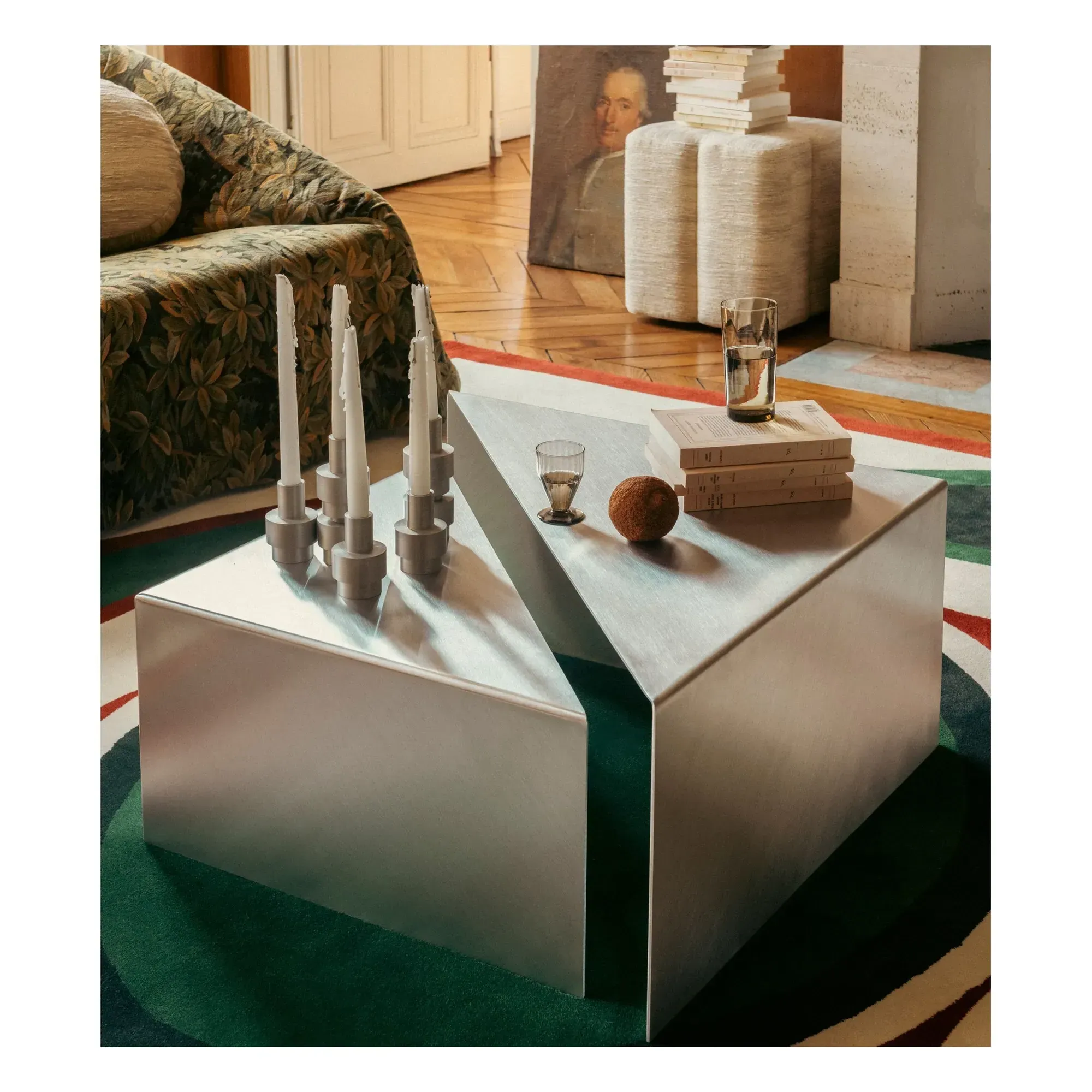 Triangolo Nesting Coffee Table - Silver, Aluminium alternate view