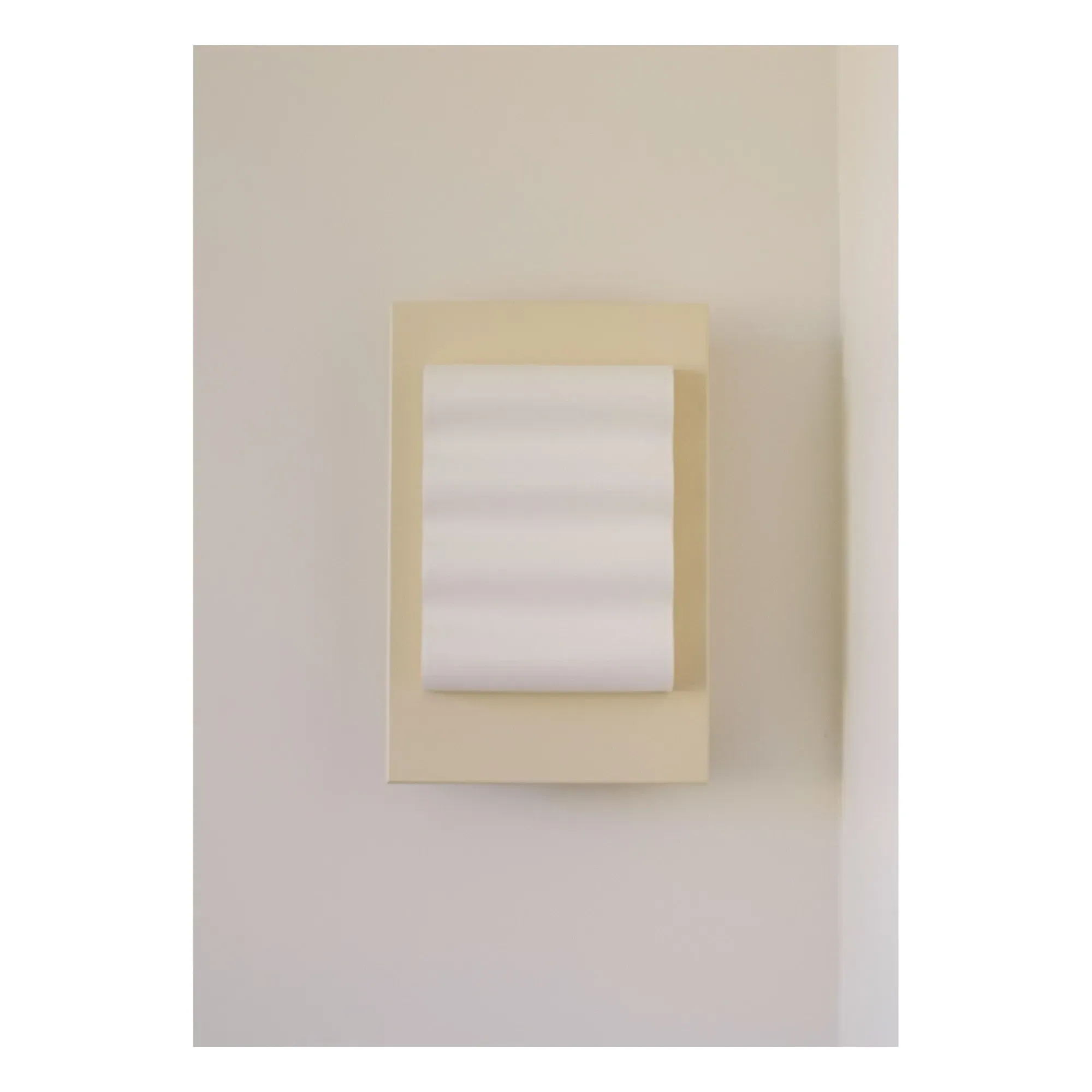 Frame Wave Wall Lamp - Off-White, Aluminium product