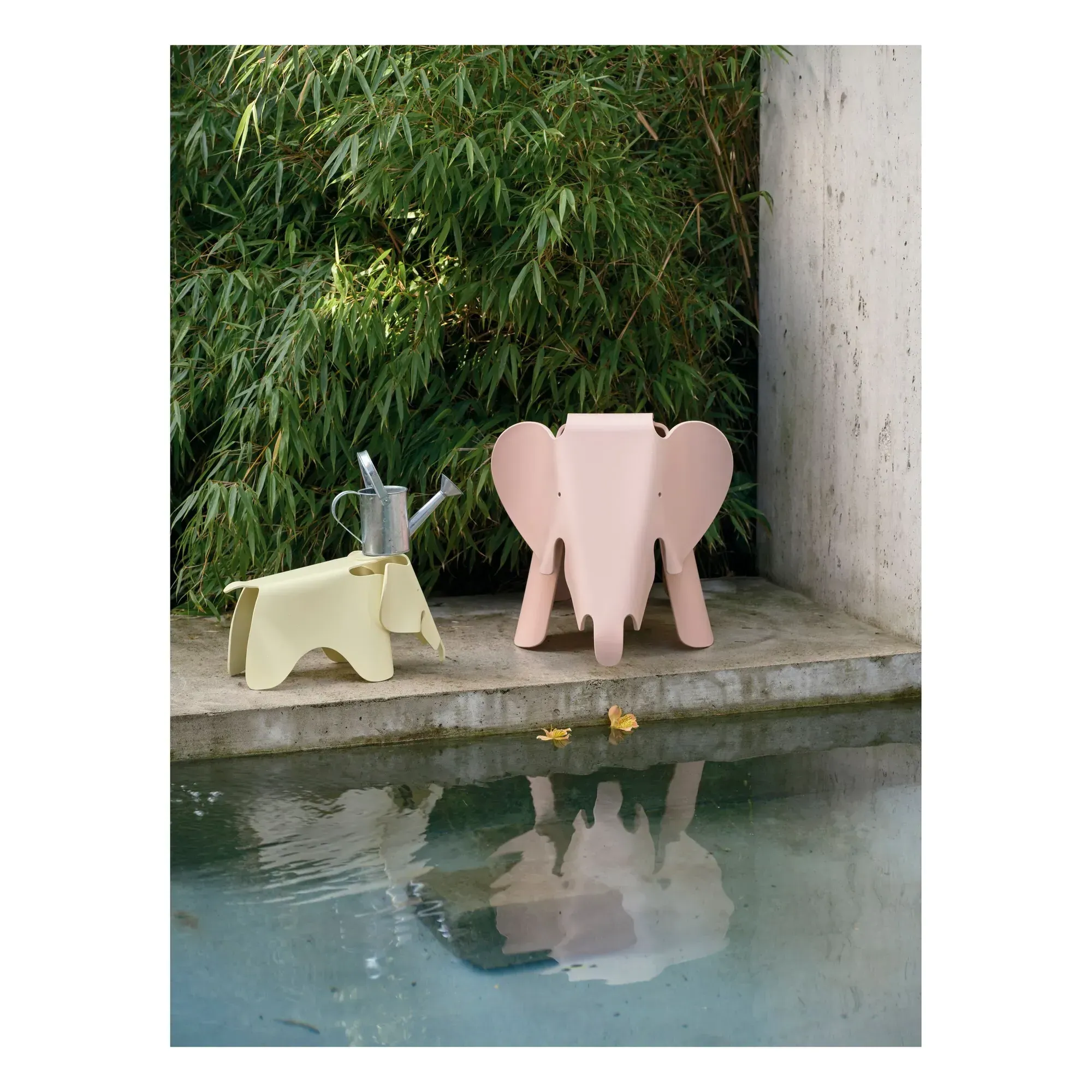 Eames Elephant Small Stool - Yellow, Polypropylene alternate view