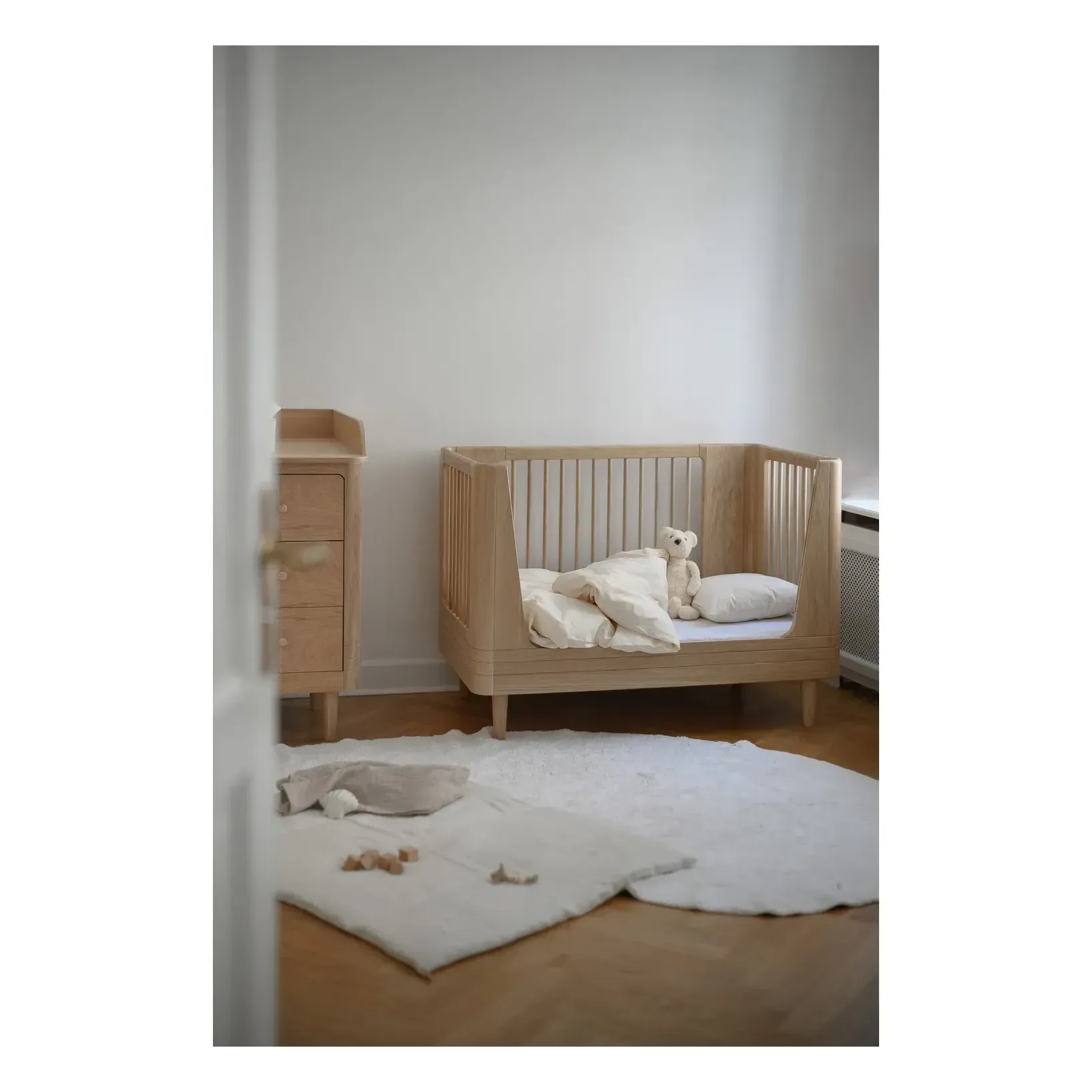 Convertible Crib with Adjustable Base - Oak, Solid Wood alternate view