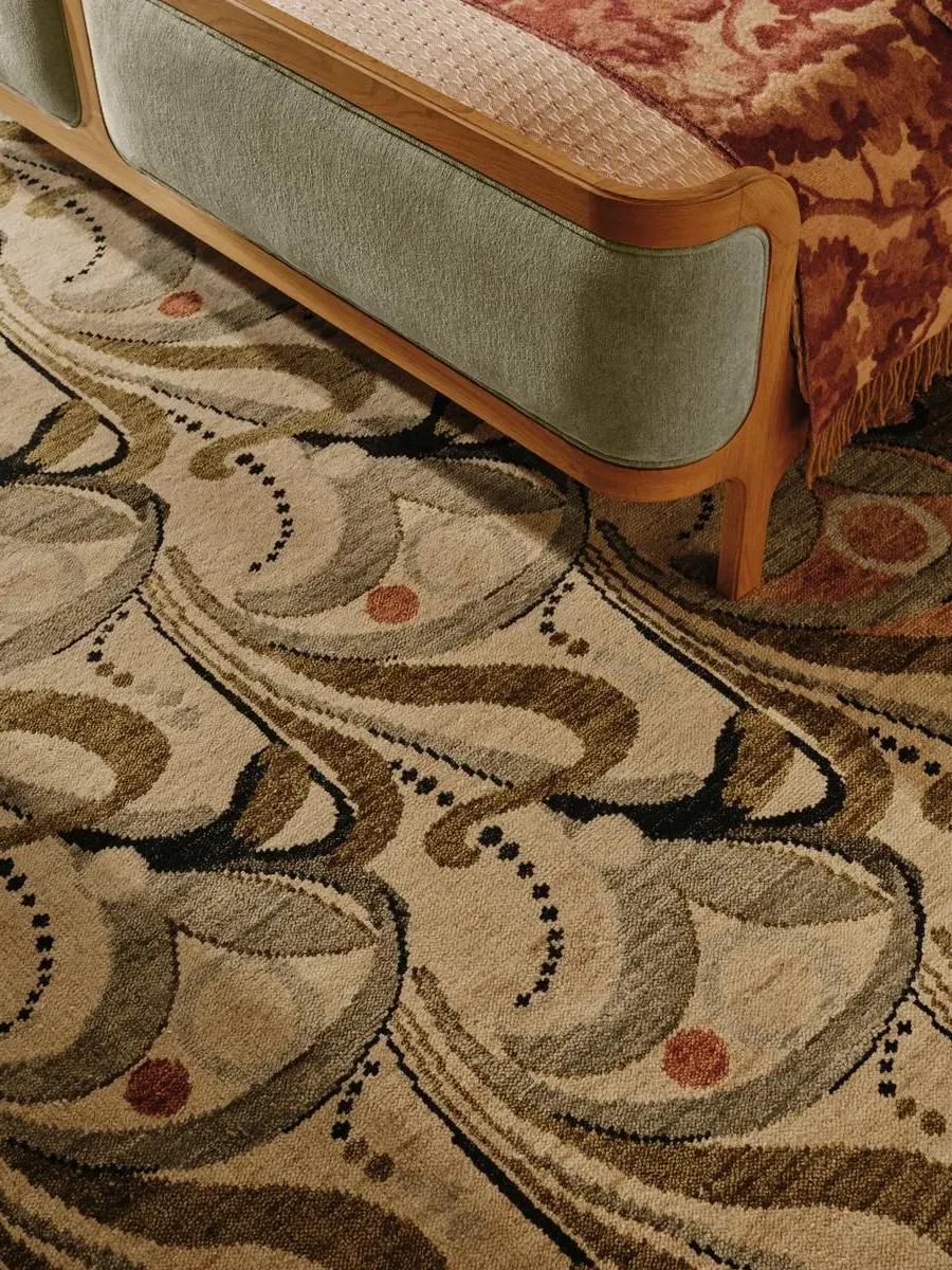 Hand-Knotted Rug with Floral Motifs - Multi, Wool product
