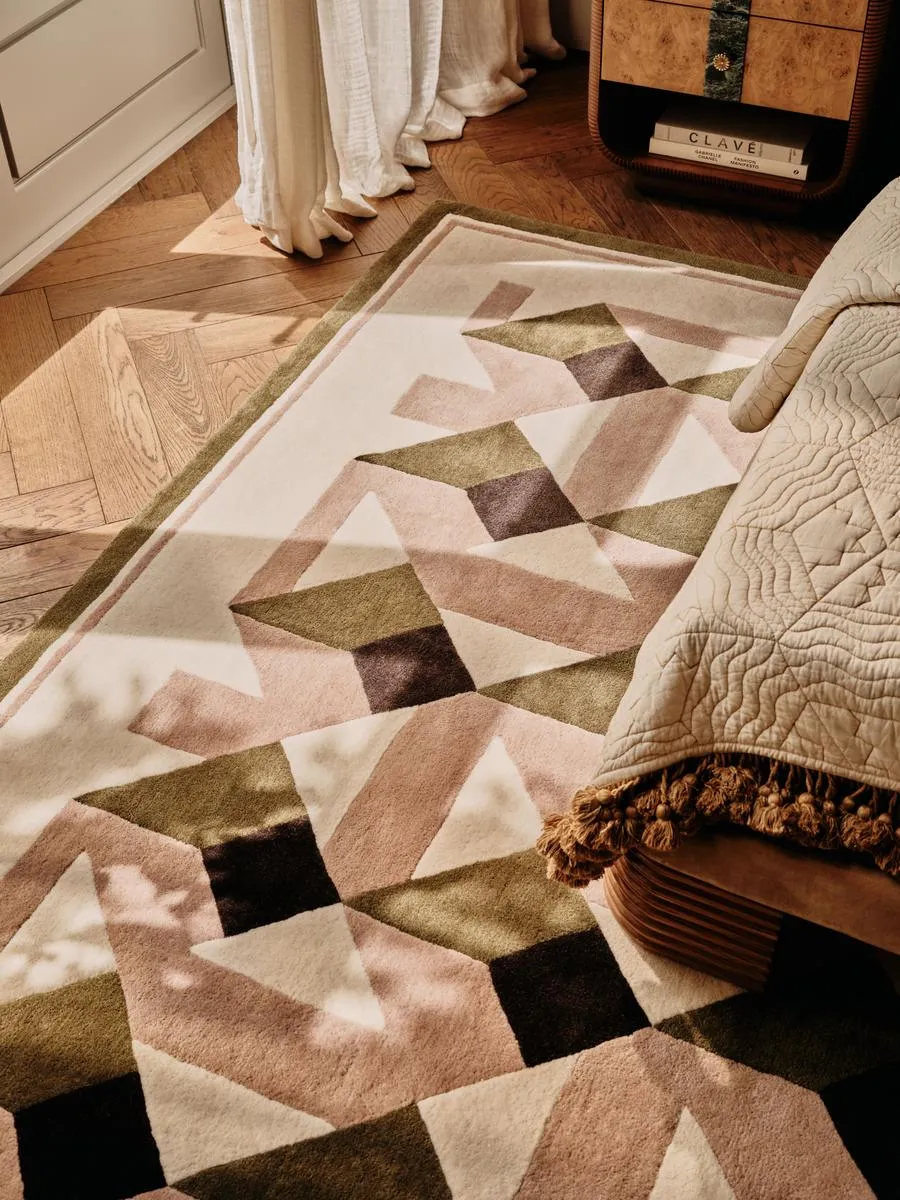 Hewitt Geometric Rug Swatch - Cream, Wool product