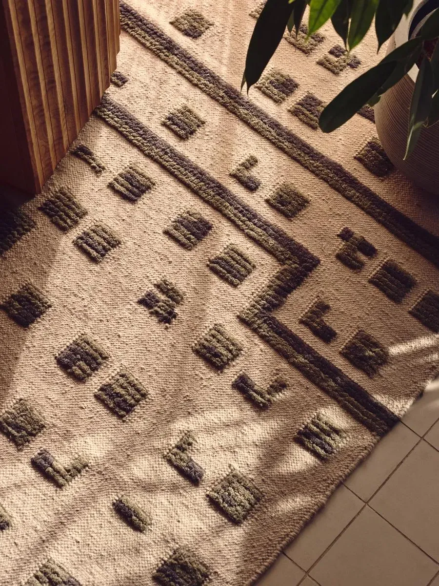 Swanson Large Rug - Wool product