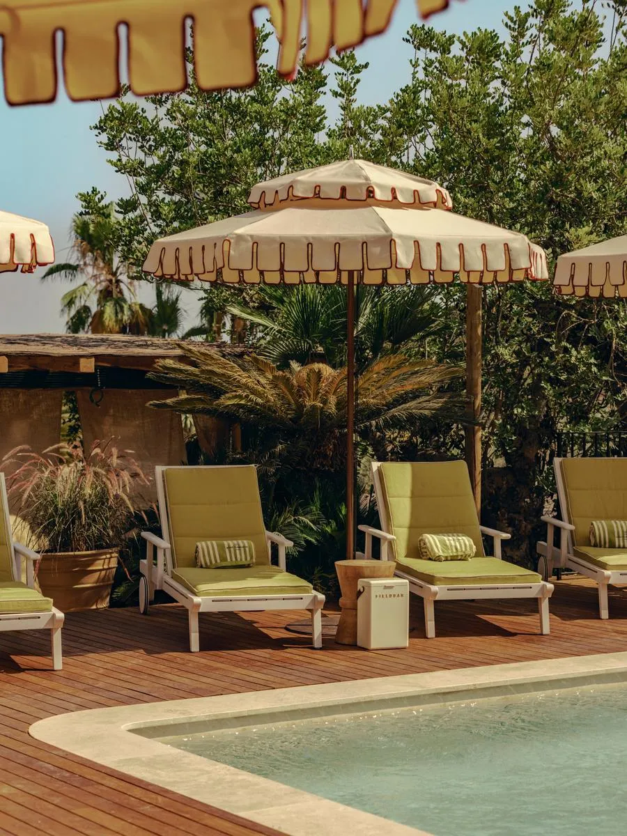 Tuuci Octagonal Parasol - Cream, Marine-Grade product