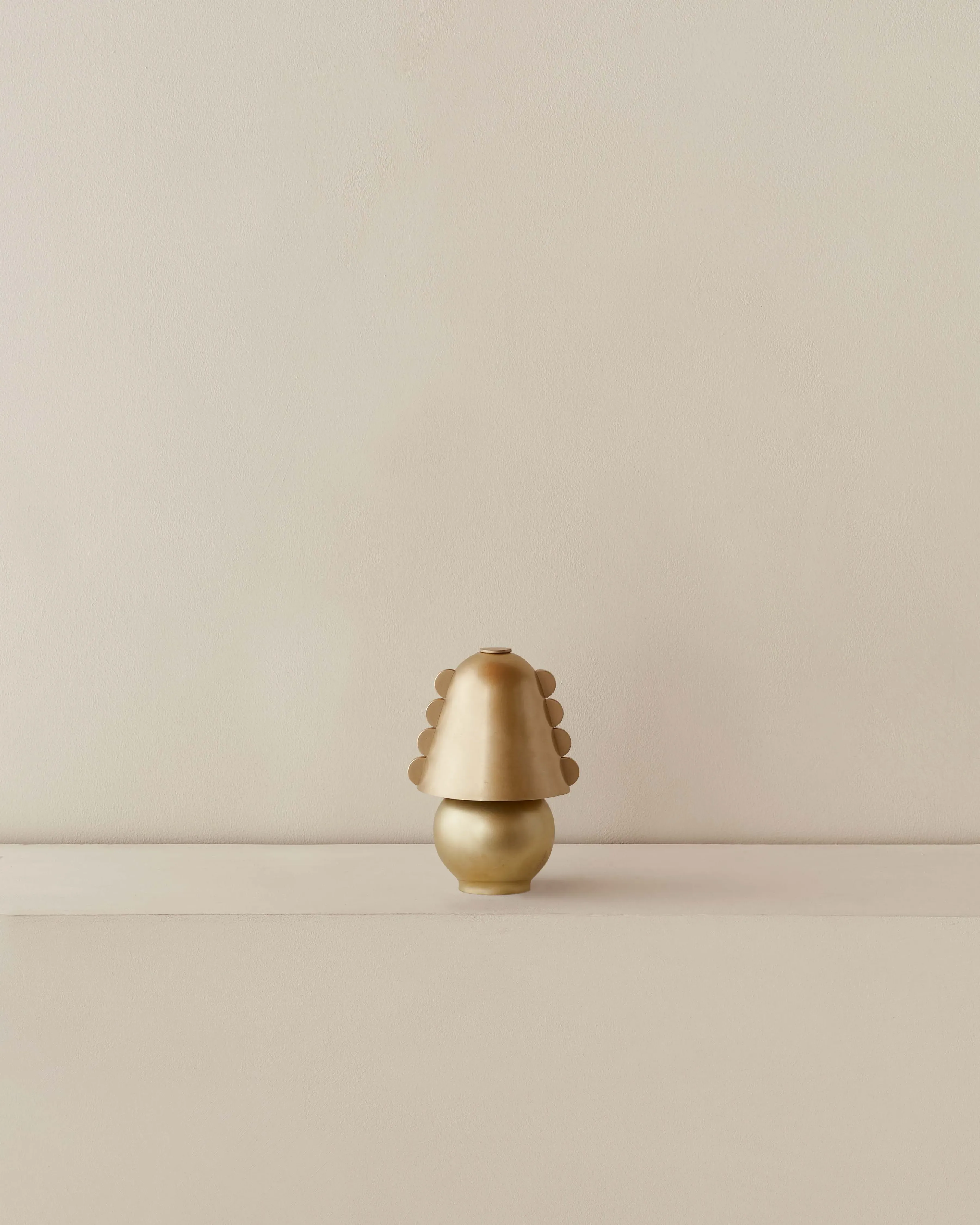 Brass Calla Small Table Lamp - Brass product