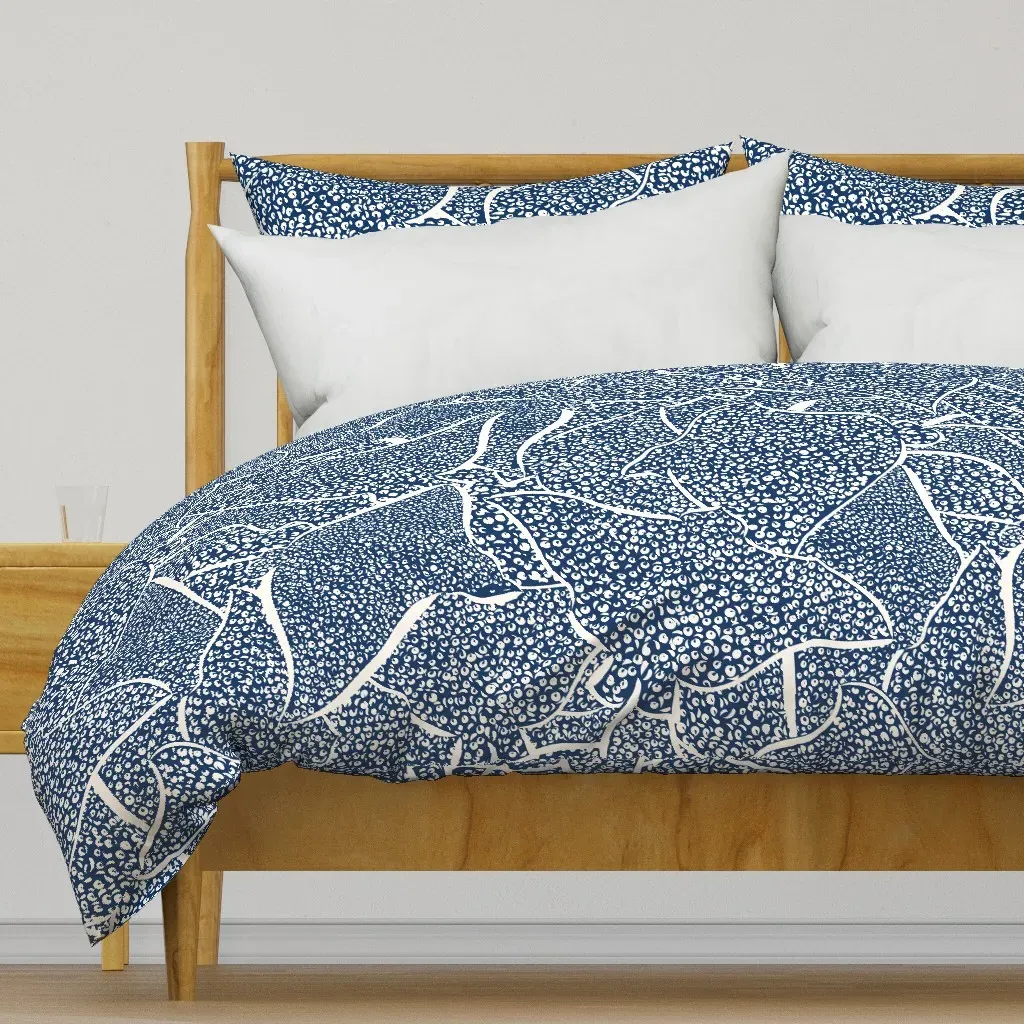 Abstract Eagle Ray Fever Duvet Cover - Navy Blue product