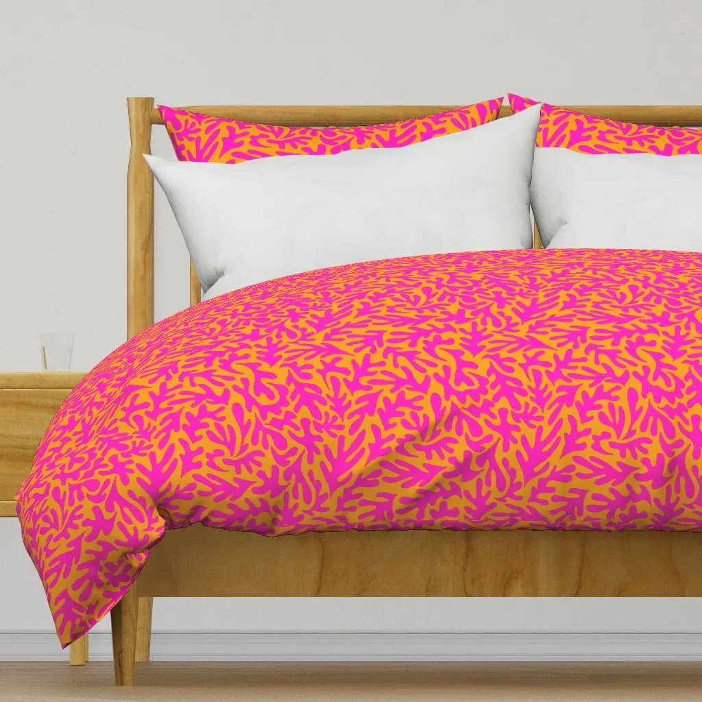 Abstract Leaves Duvet Cover - Pink product
