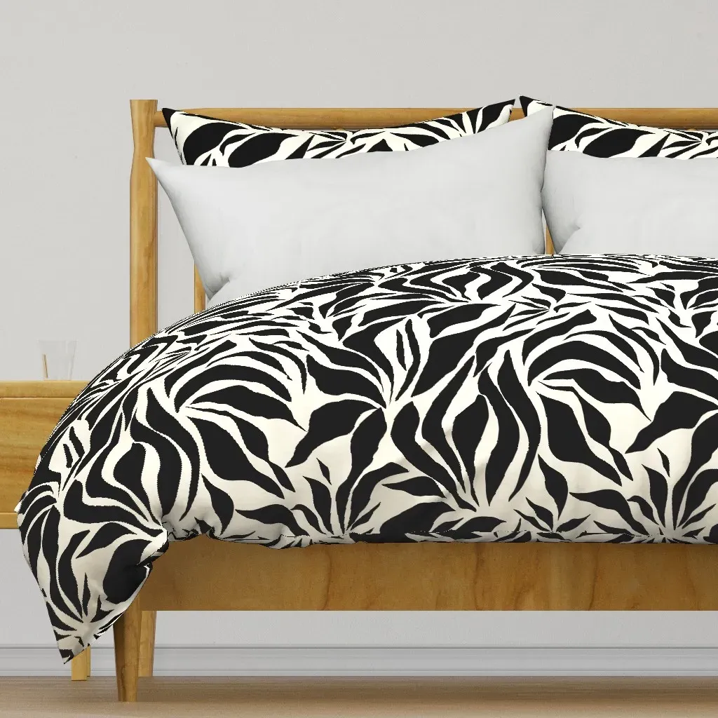 Abstract Petals Duvet Cover - Black product