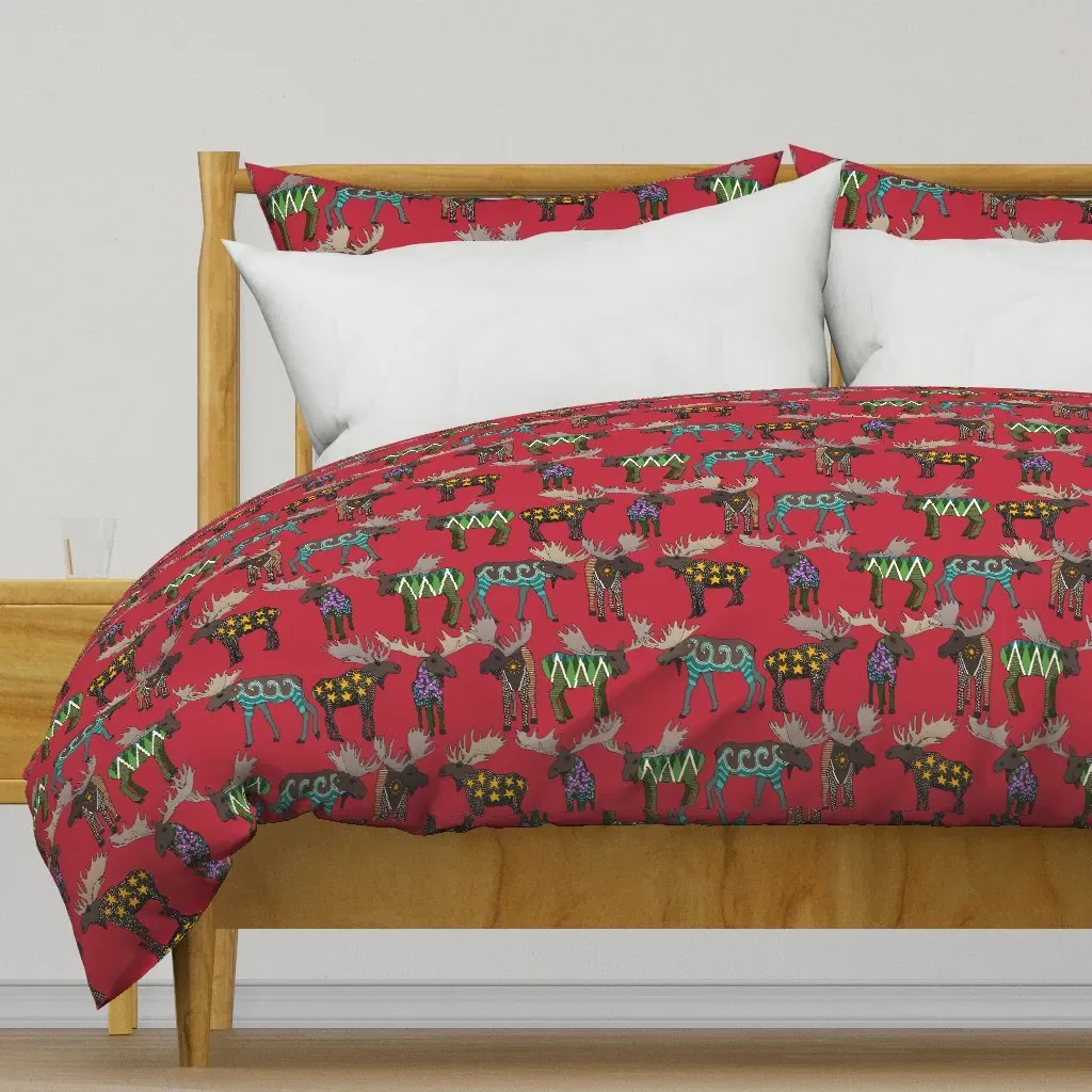 Alaskan Moose Duvet Cover - Red product