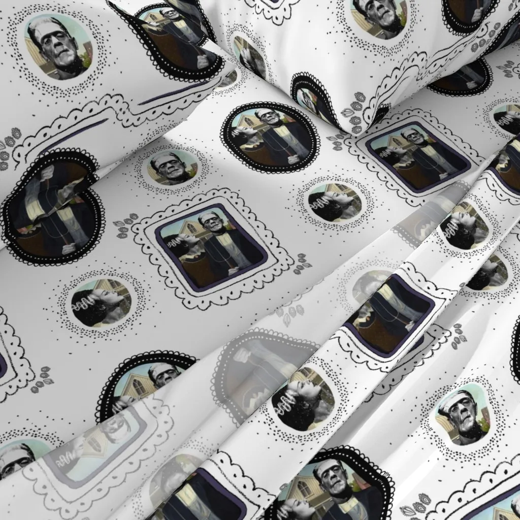 Americanstein Frankie & Bride Cal King Sheet Set - Black alternate view