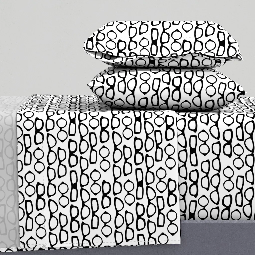Andrea Lauren Glasses Print Queen Sheet Set - Black, White product