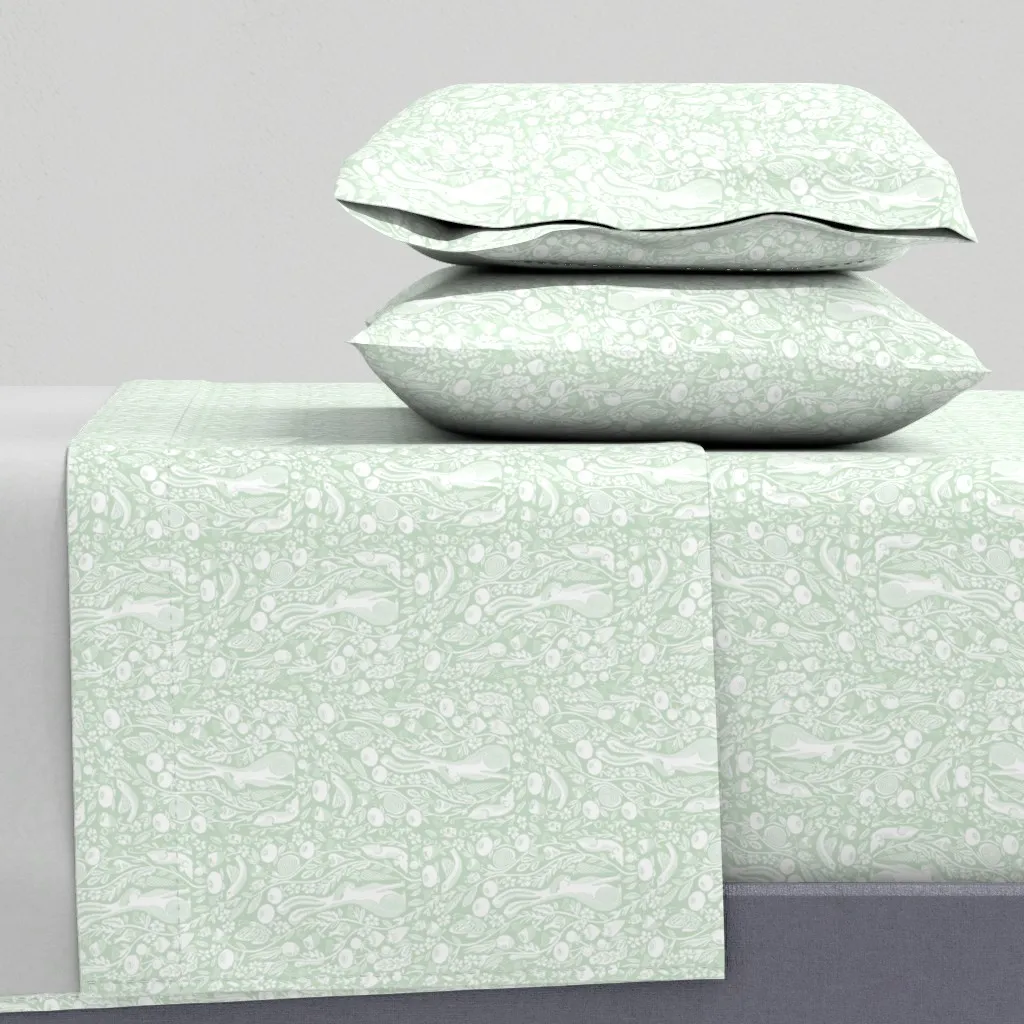 Andrea Lauren Linocut Hare Queen Sheet Set - White product