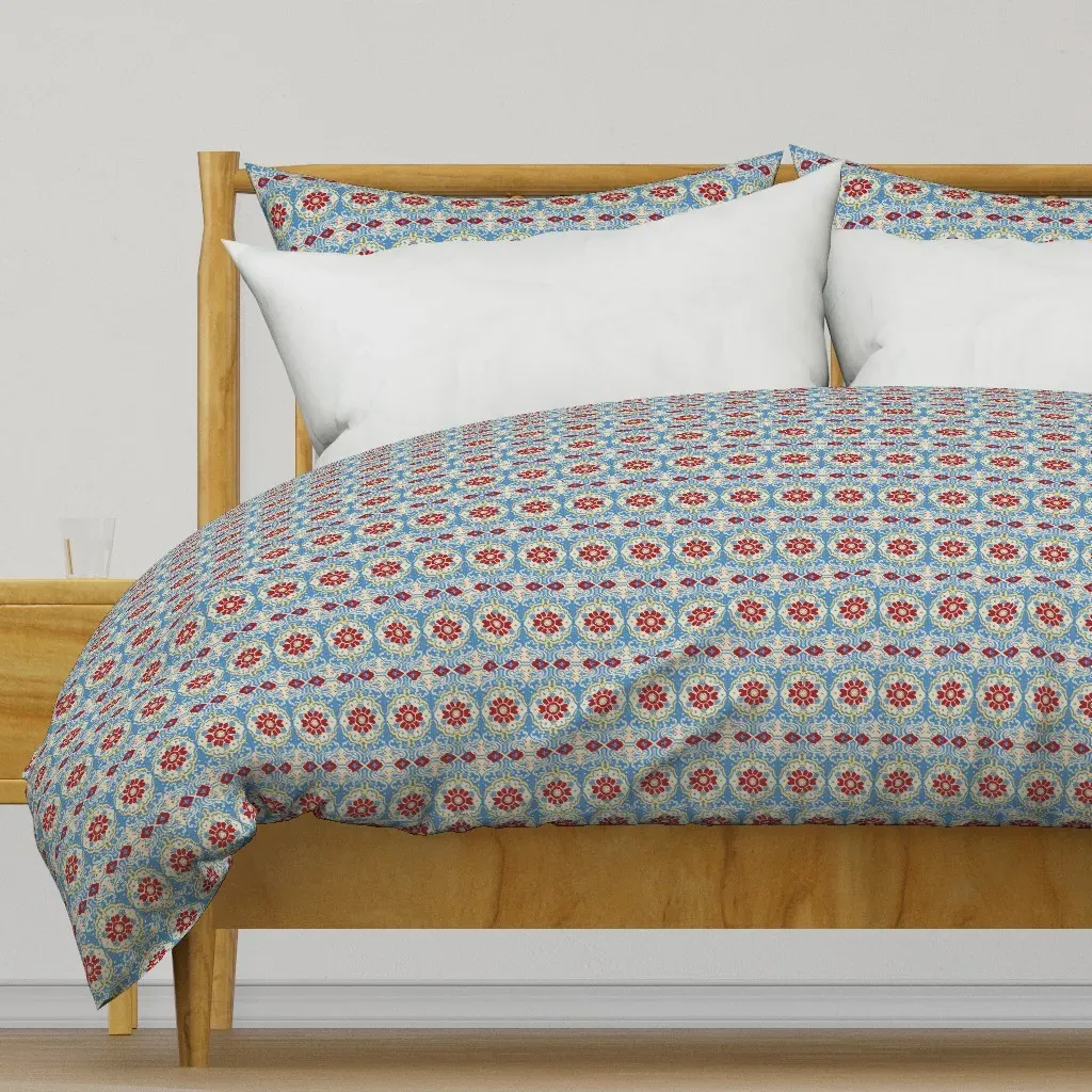 Antique Tapestry Trim Duvet Cover - Red product