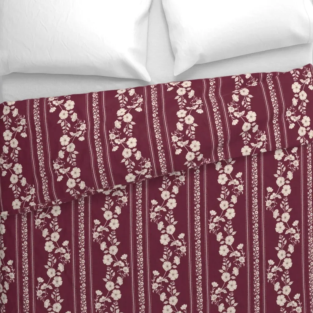 Audrey Scrolling Silhouette Duvet Cover - Crimson alternate view