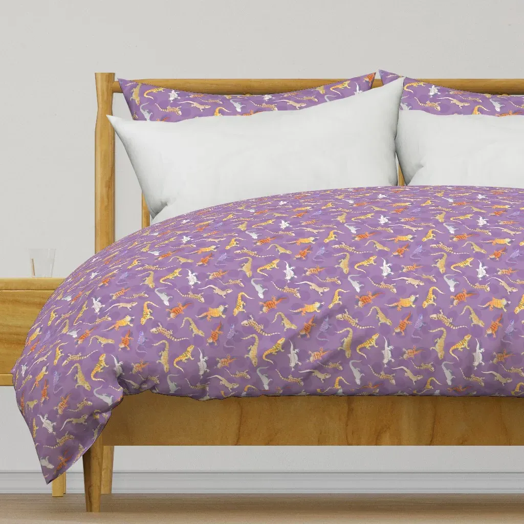 Bearded Dragon Morphs Duvet Cover - Purple product