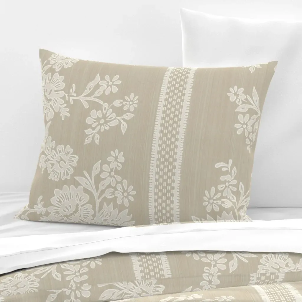 Bennington Gray Garland Standard Pillow - Off-White, Cotton Sateen product
