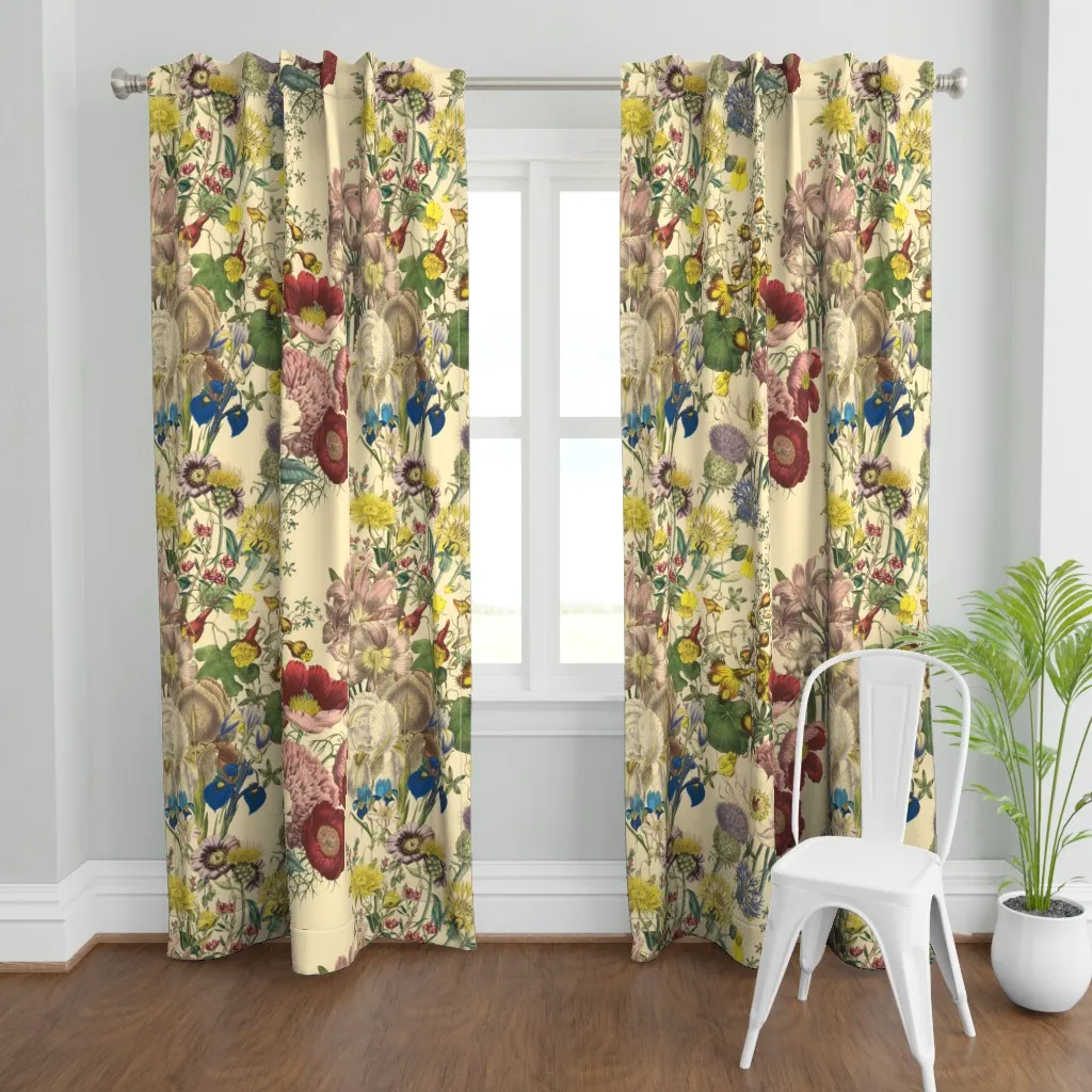 Bloomin' Lovely Trianon Curtain Panel - Red product