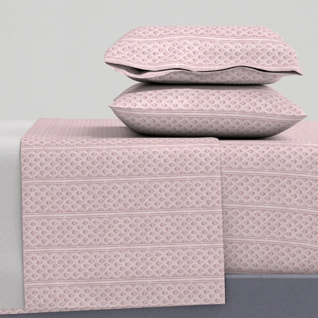Buttercup Road Queen Size Sheet Set - Dusty Rose product