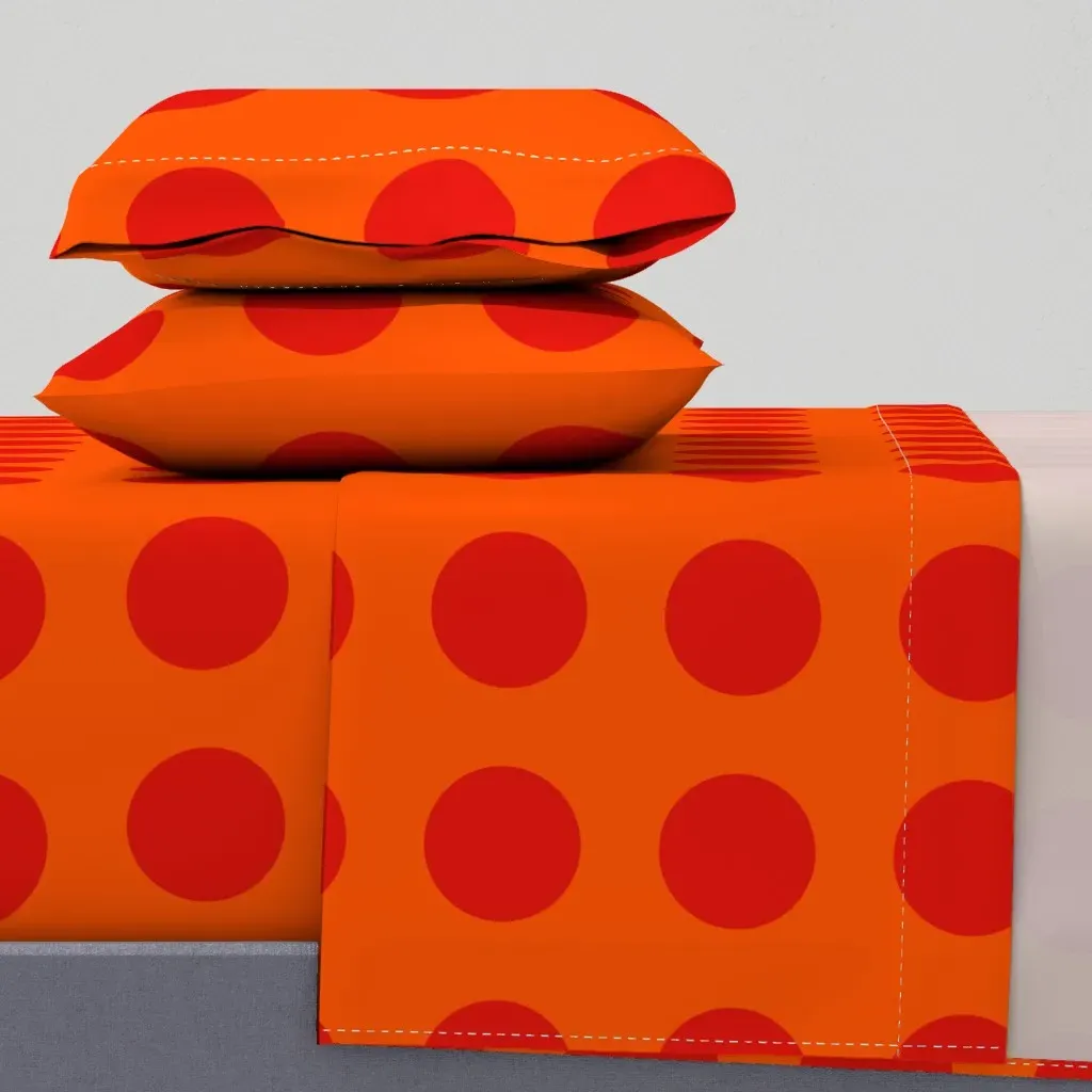 Circle Polka Dot Grid Queen Sheet Set - Red product