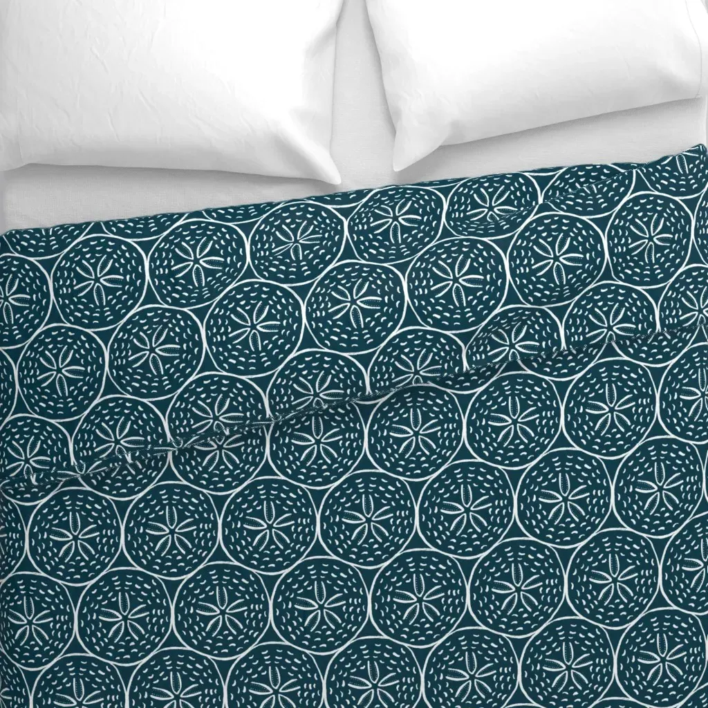 Coastal Calm Indigo Blue Ocean Duvet Cover - White alternate view