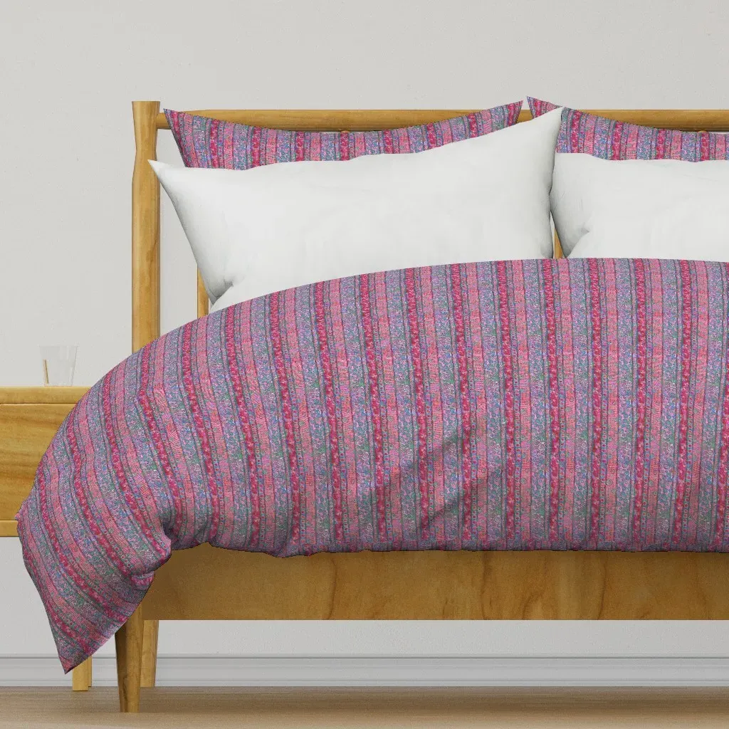 Colorfest Stripes At Play Duvet Cover - Pink product