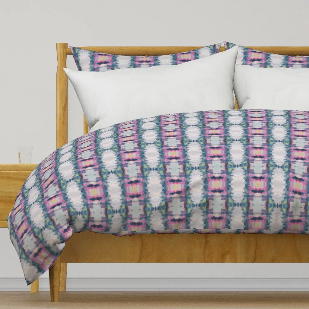 Daydream Waters Abstract Duvet Cover - Pink product