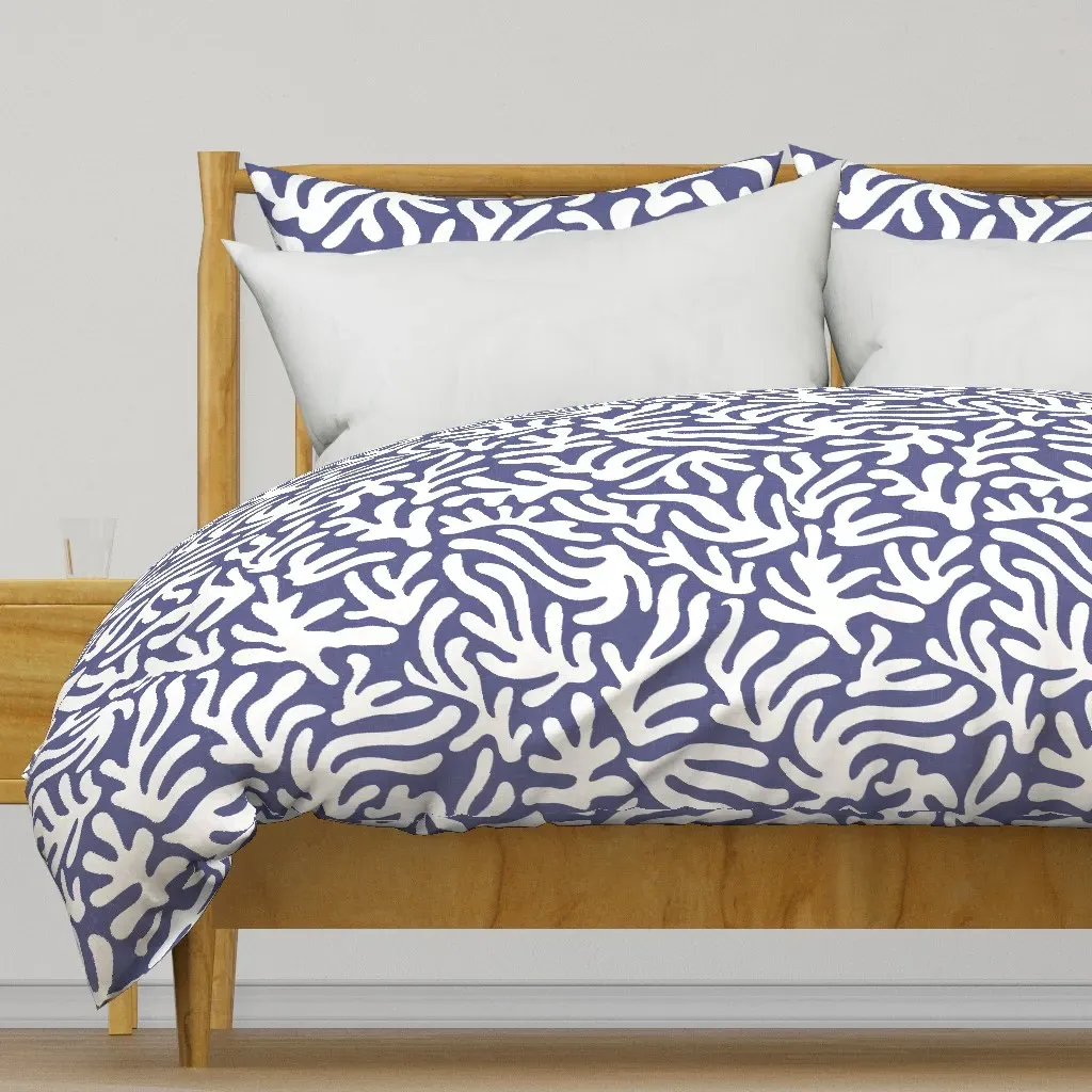 Decorative Leaves Summer Duvet Cover - White product