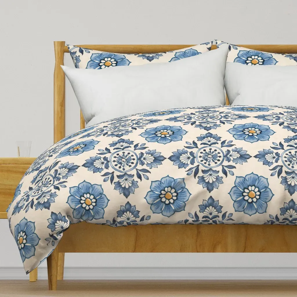 Delft Tile Flower Duvet Cover - Blue product