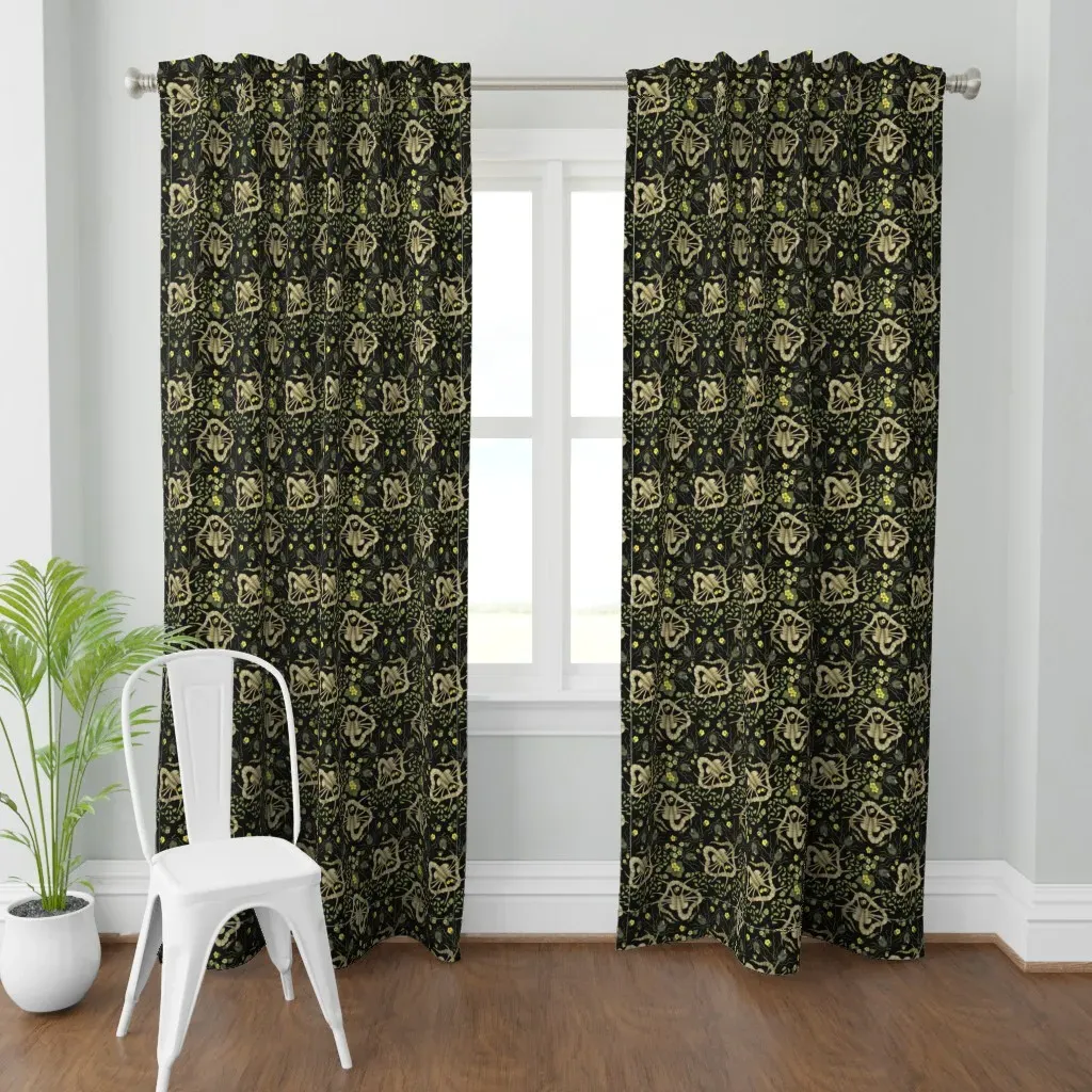 Florid-Facehugger Curtain Panel - Olive Green product