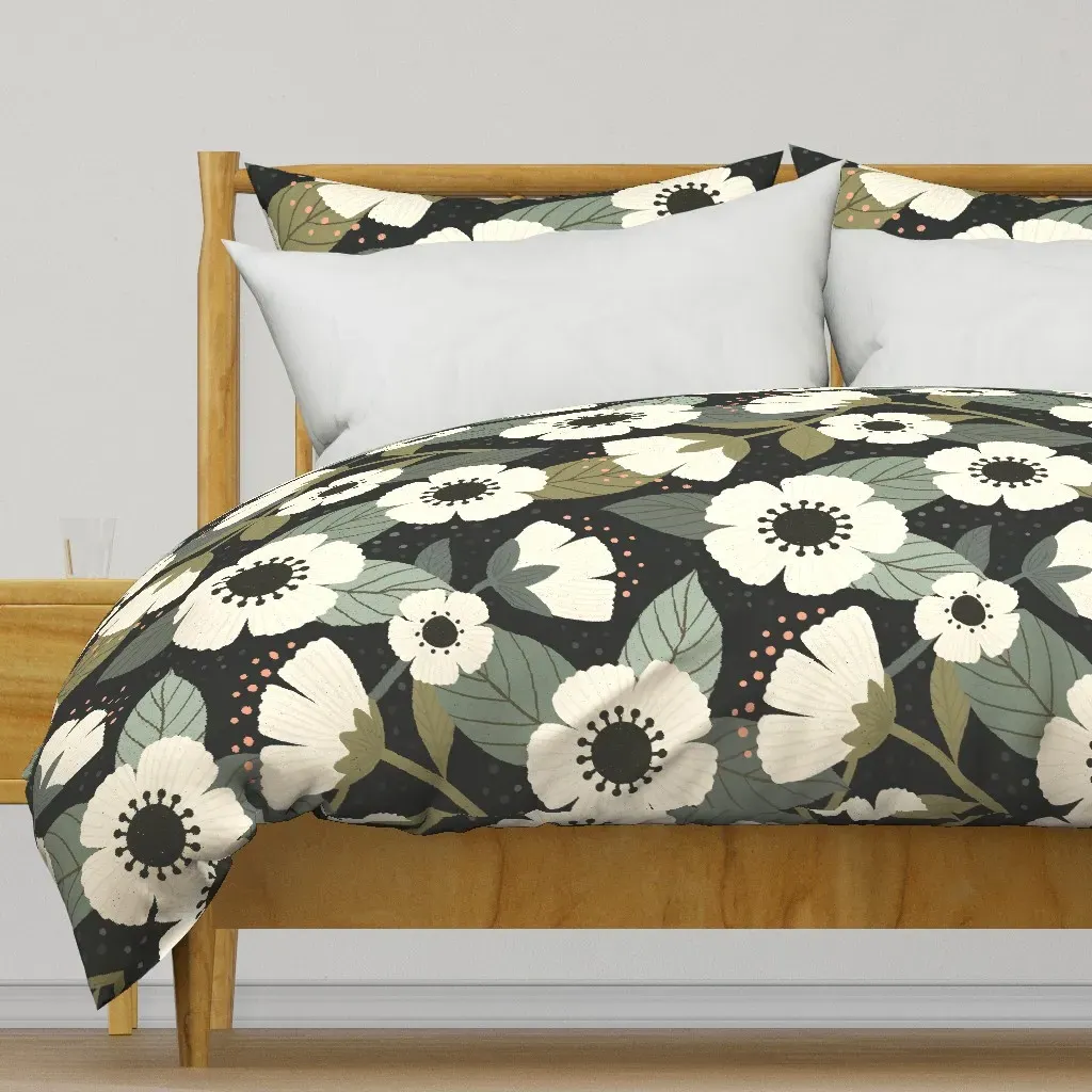 Flower Blossoms And Leaves Duvet Cover - White product