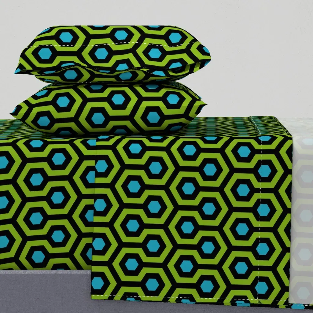 Geometric Looped Hexagons Queen Sheet Set - Lime Green product