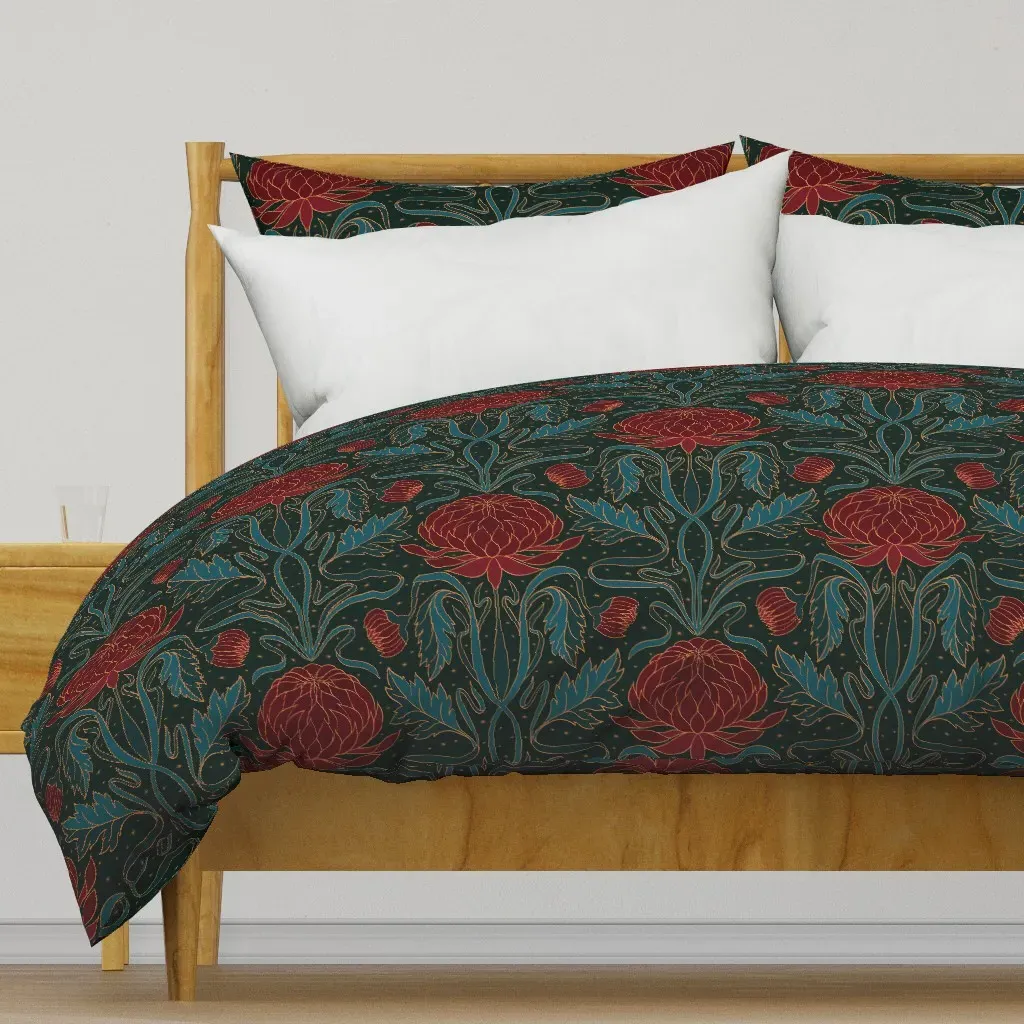 Gold Dark Retro Duvet Cover - Red product