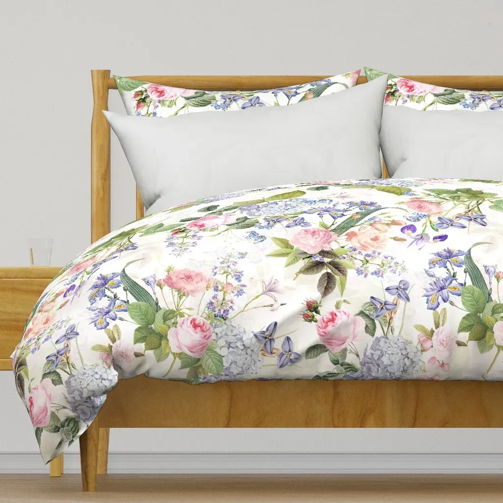 Grandmillennial Blush Roses Duvet Cover - Pink product