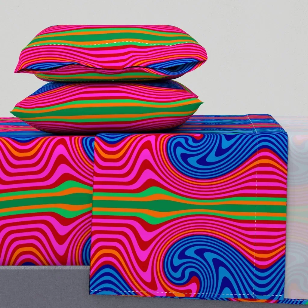 Groovy Stripes San Francisco Mix Queen Sheet Set - Pink product