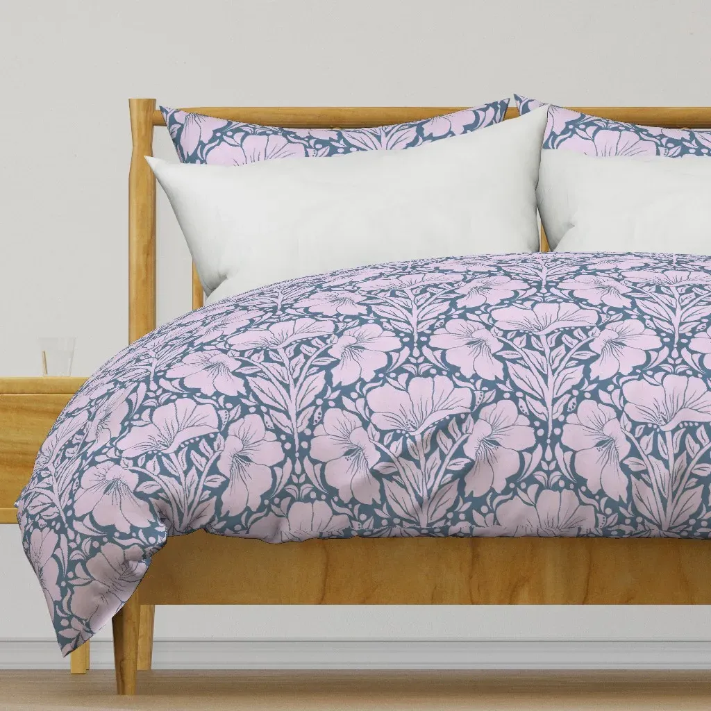 Hand-Drawn Bold Geometric Ogee Duvet Cover - Dusty Rose product