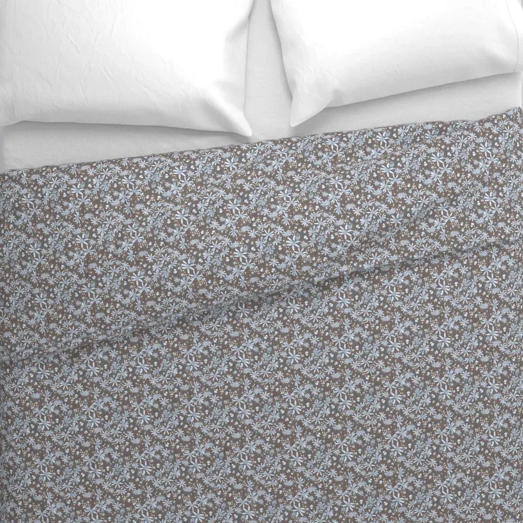 Hand-Drawn Daisy Floral Duvet Cover - Light Blue alternate view