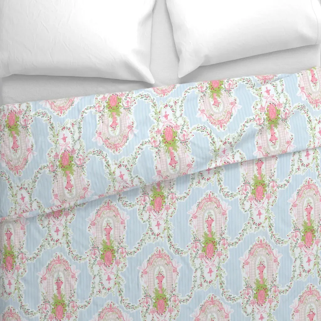 Hand Sketched Maximalist Duvet Cover - Pink alternate view