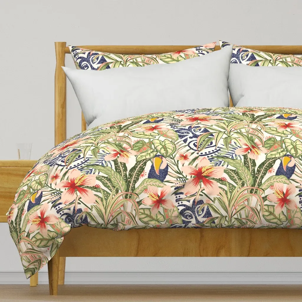 Hidden Hawaiian Garabateo Duvet Cover - Pink product