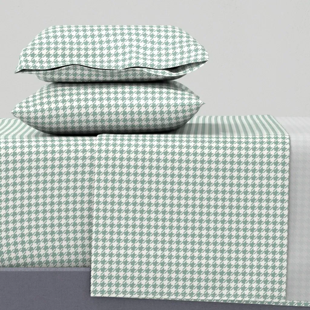 Houndstooth Plaid Small King Sheet Set - Seafoam Green product
