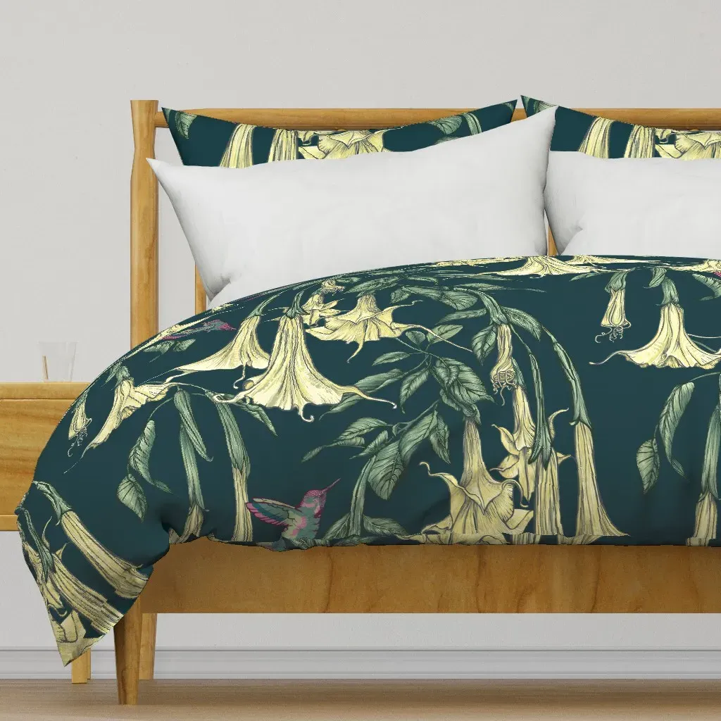 Hummingbirds And Trumpet Duvet Cover - Creamy Yellow product
