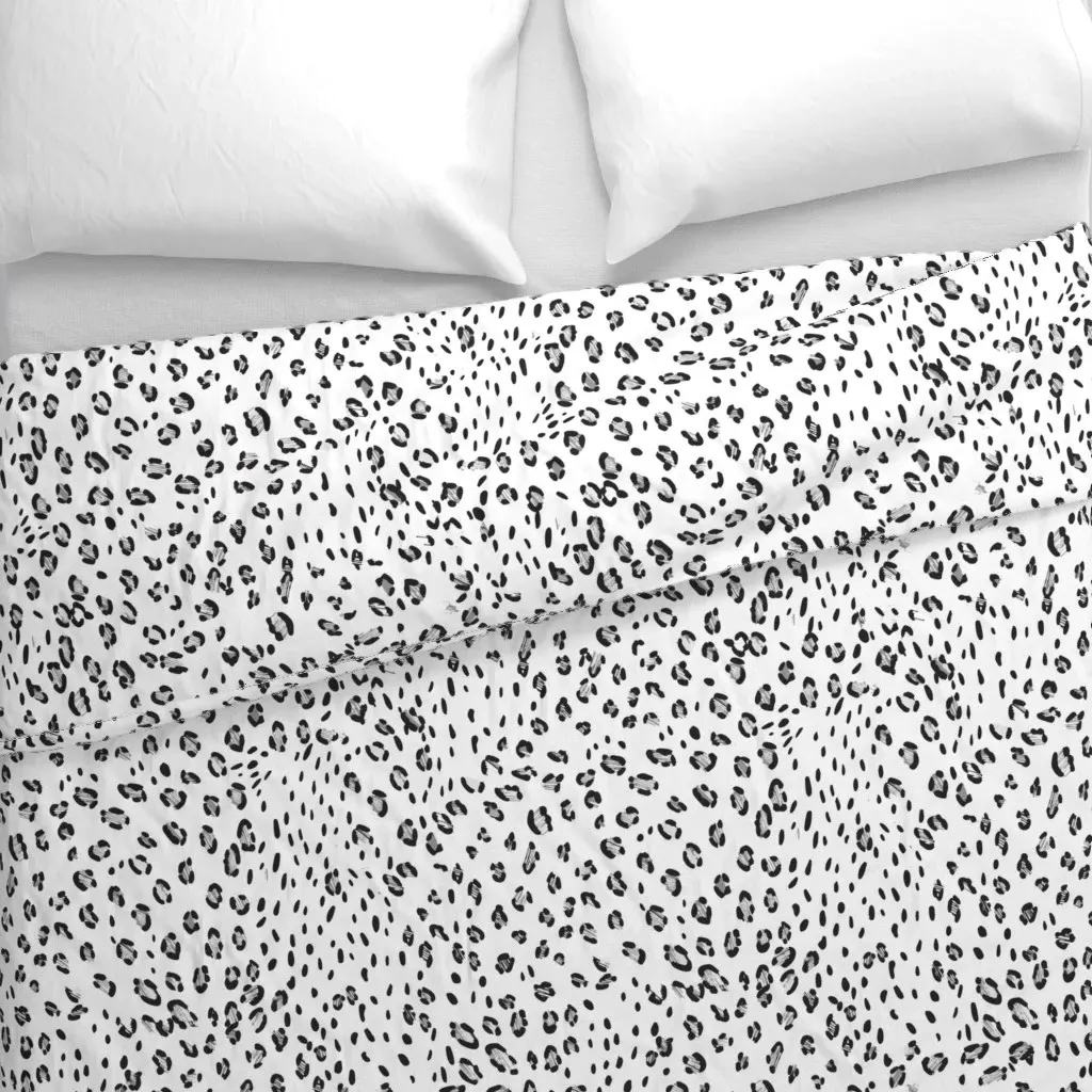 Jaguar Print Animalier Duvet Cover - Black alternate view