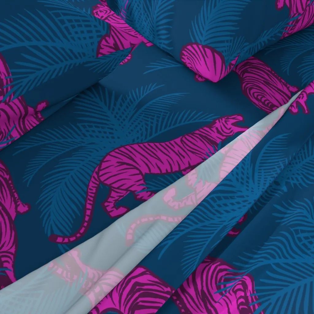 Jungle Tigers Queen Sheet Set - Pink alternate view